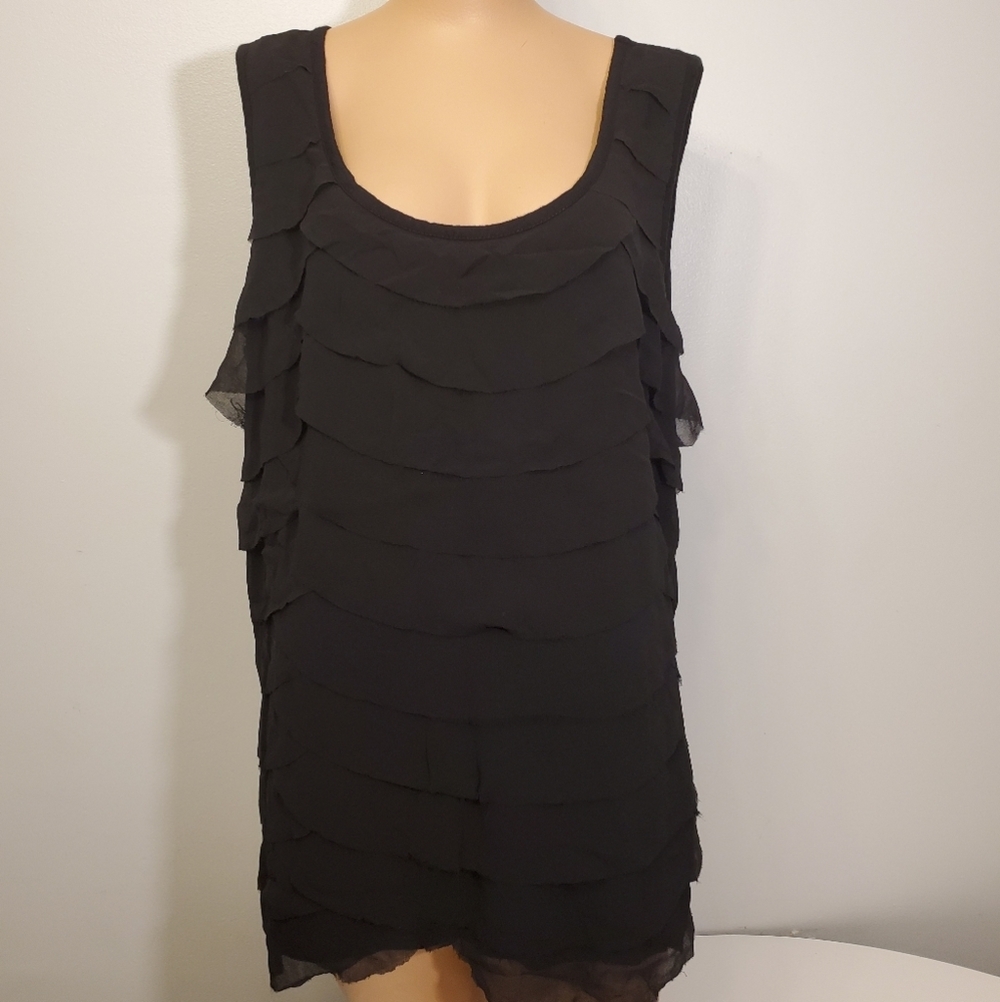 Avenue Black Layered Raw hem Tank Size 26/28
